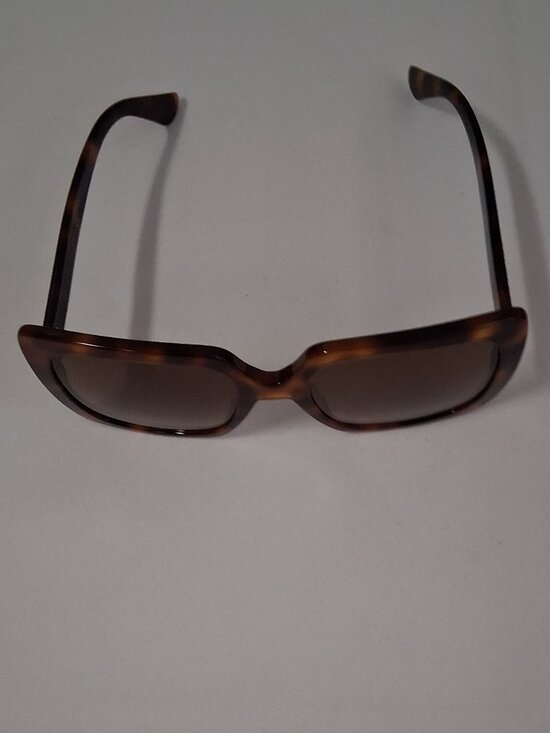 Gucci GG0418S 003 Sunglasses – Size 54-20-140